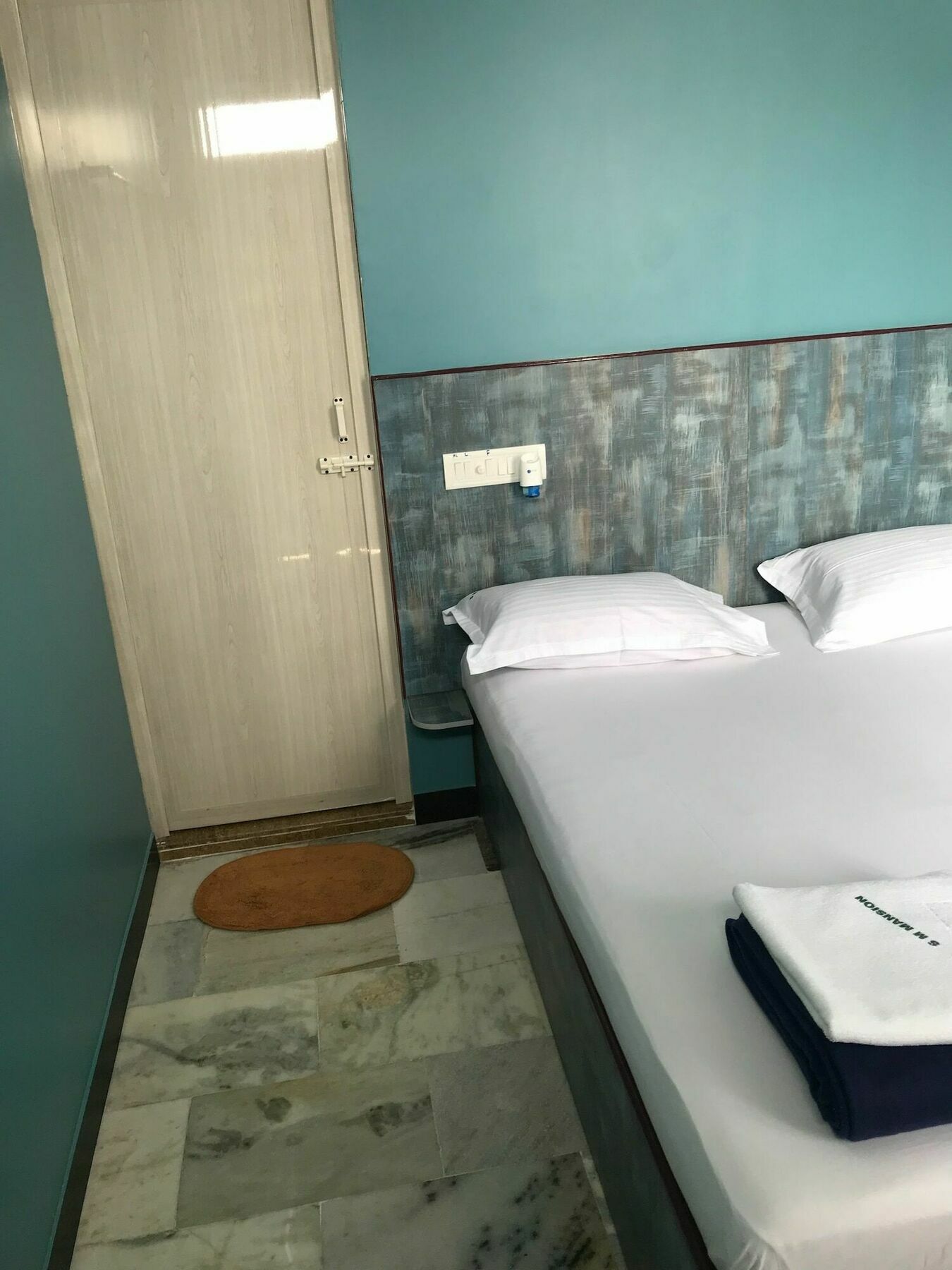 Sm Mansion Near Harbour & High Court Hotel Chennai Ngoại thất bức ảnh